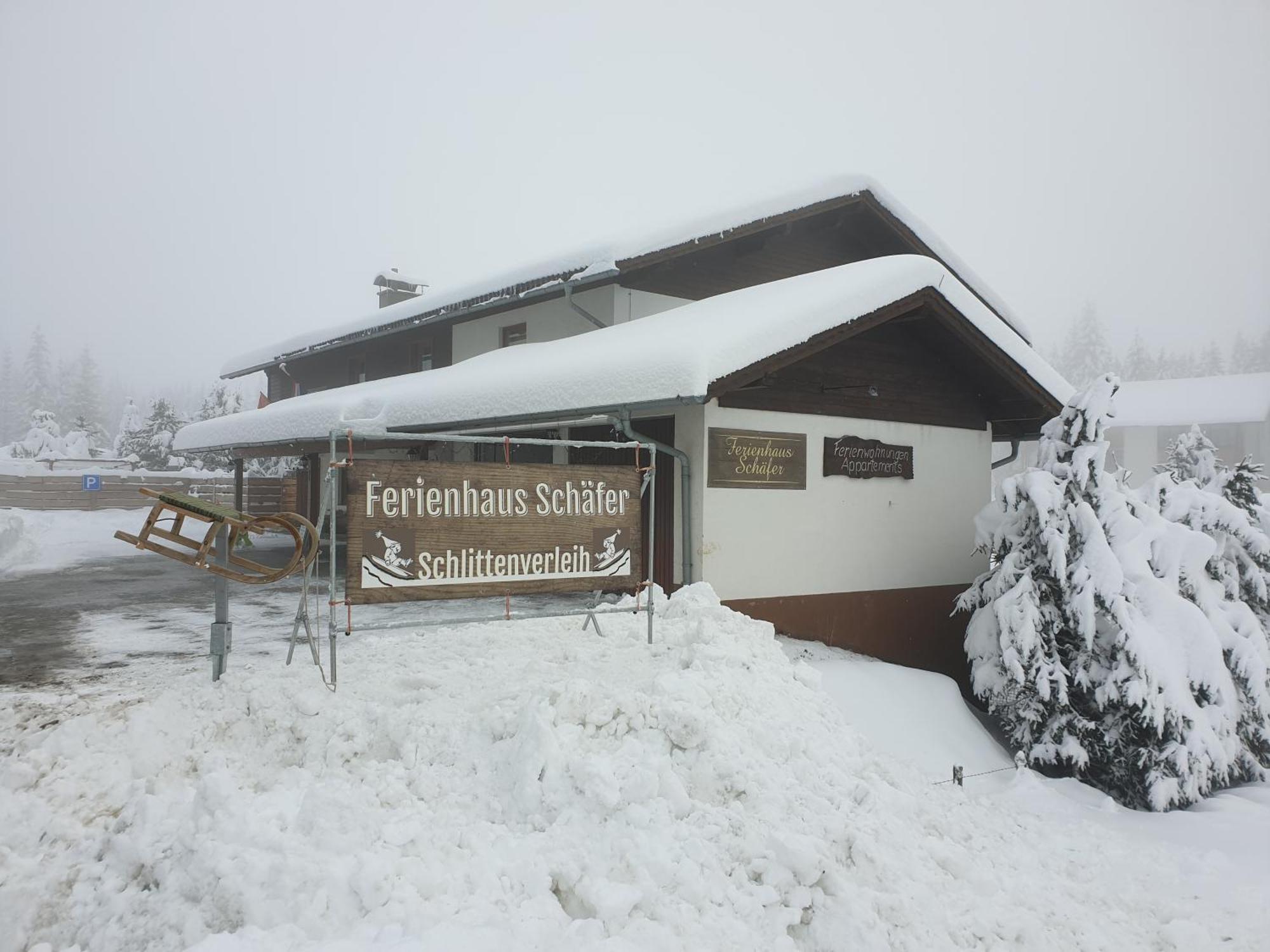 Schaefer - - Wintersports - Family - With Your Dog - Rural & Scenic